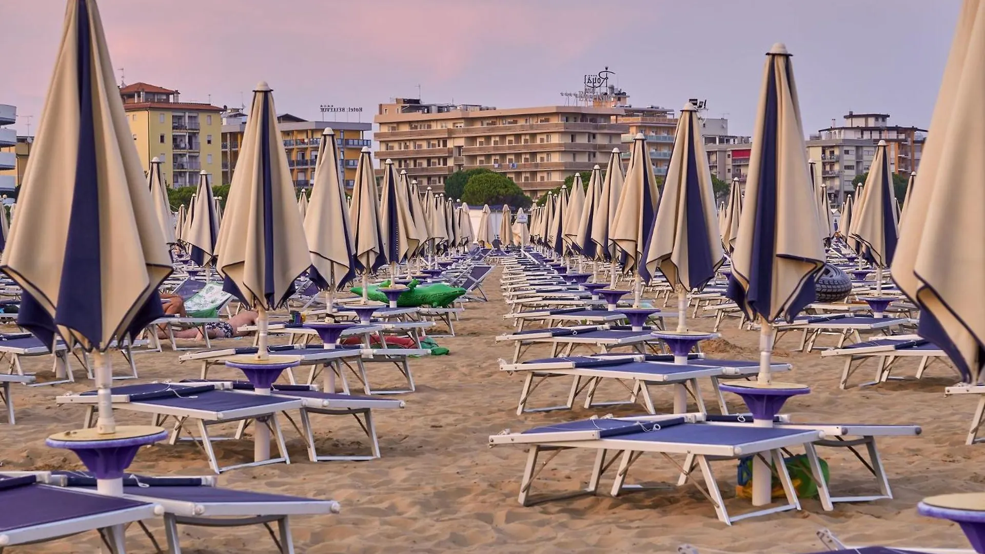 Amazing Apartment With Terrace For 5 Guests Bibione