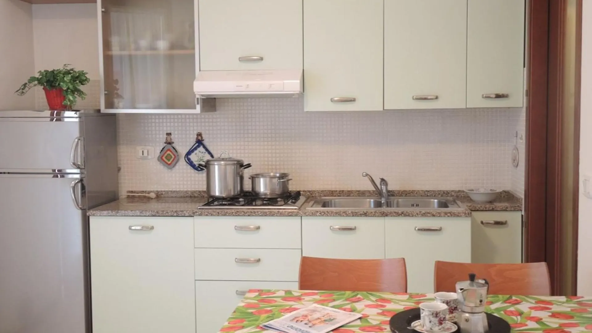 Amazing Apartment With Terrace For 5 Guests Bibione