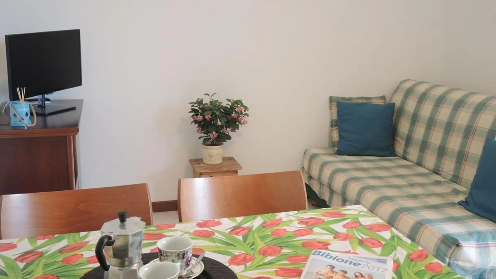 Amazing Apartment With Terrace For 5 Guests Bibione