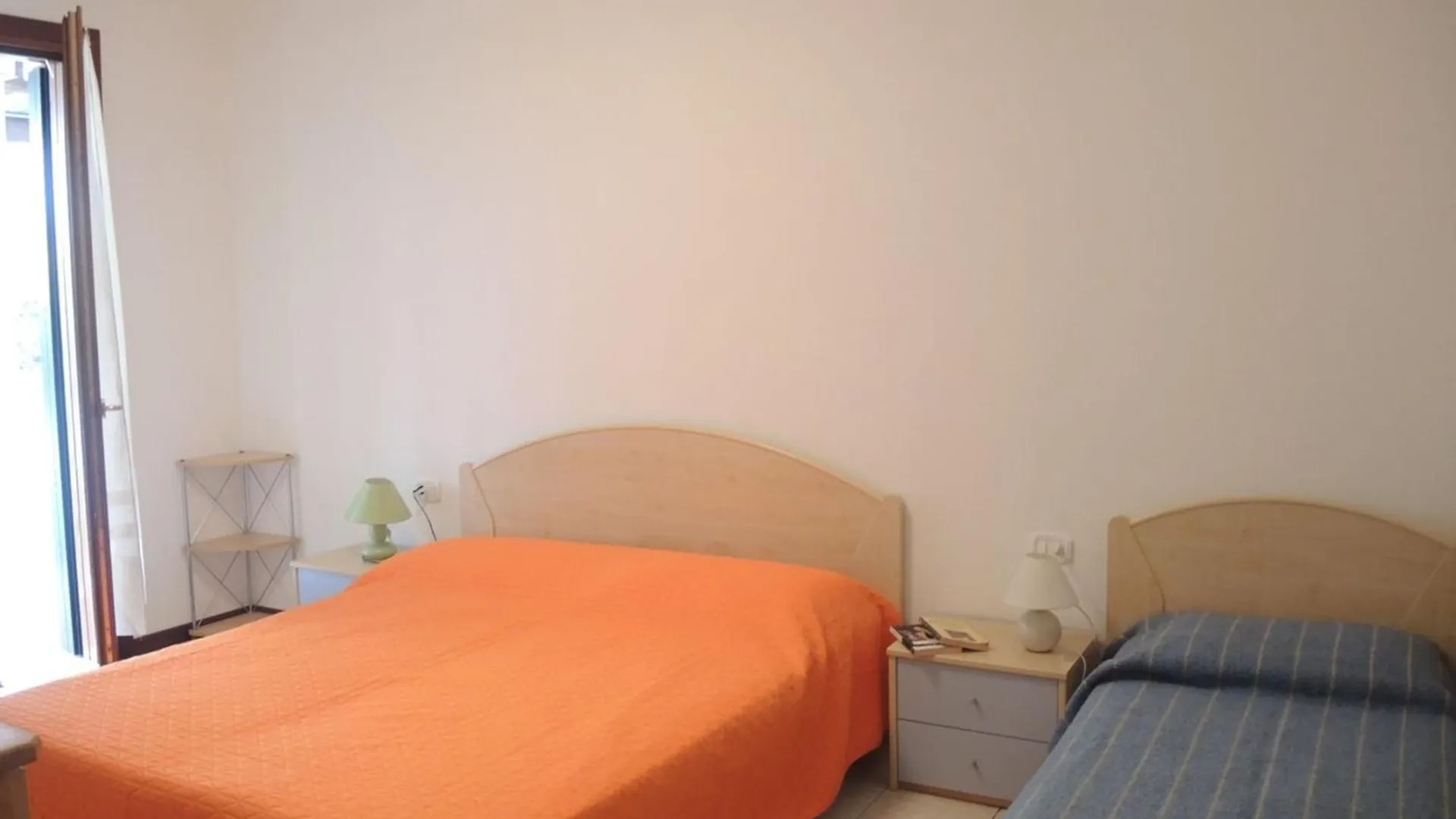Amazing Apartment With Terrace For 5 Guests Bibione Italien